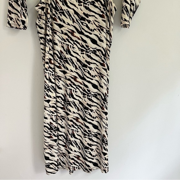NWT Torrid Maxi Studio Knit Midi Dress Watercolor Zebra Tan Brown Orange Size 2X - Picture 9 of 14